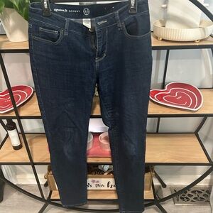 W62  Women's Dark Blue Skinny Jeans